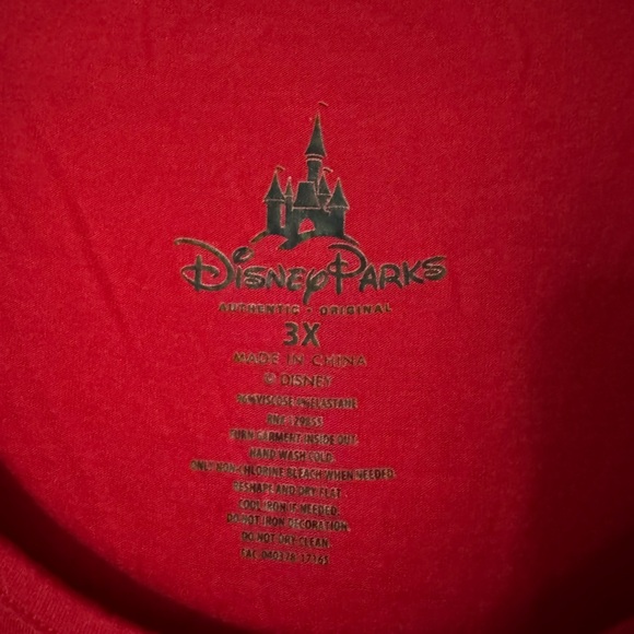 3x Disney/Minnie Tank - Picture 2 of 2